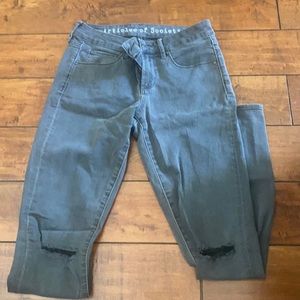 Gently used skinny knee rip articles of society jeans